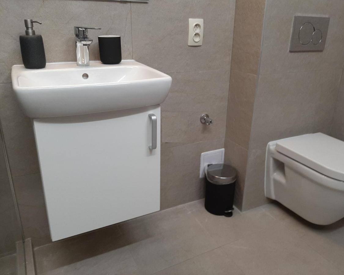 Sauna Dom Пезінок Екстер'єр фото
