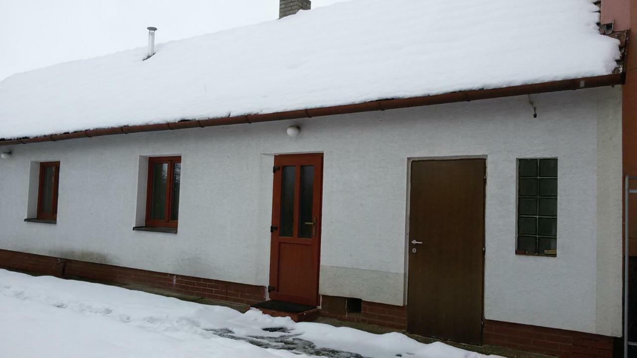 Sauna Dom Пезінок Екстер'єр фото